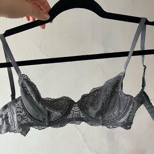Never worn gray lace bra